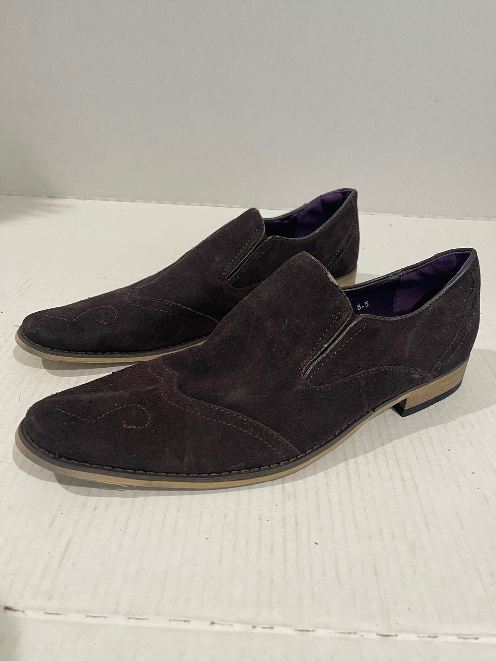 Men’s Zota Italian Classic Brown Suede Slip On Loafers Dress Shoes Size 8.5 US!